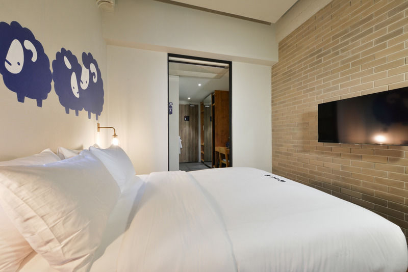 Kokotel Surawong Bangkok