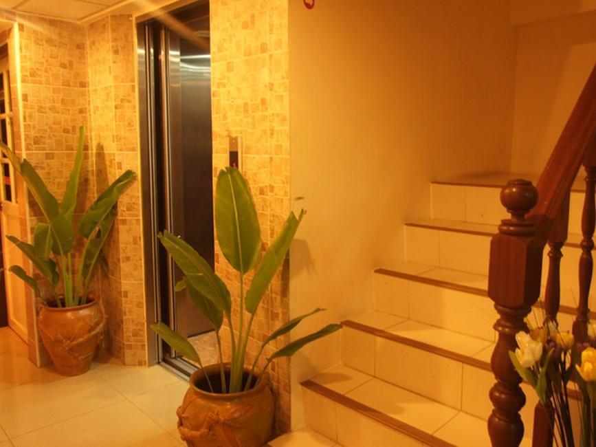Honey House 2 Hostel Bangkok