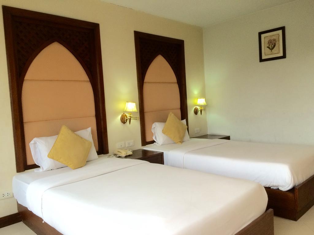 Hotel For 2*