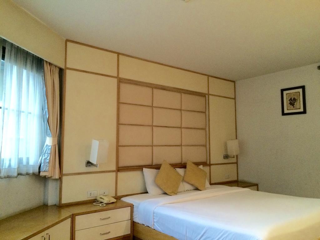 Hotel For Bangkok