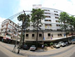Synsiri 3 Ladprao 83 Apartment *