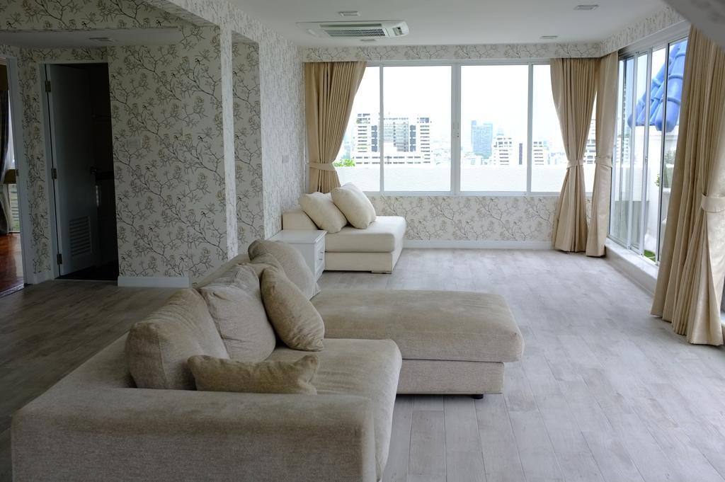 Penthouse By Passionata Collection * Bangkok