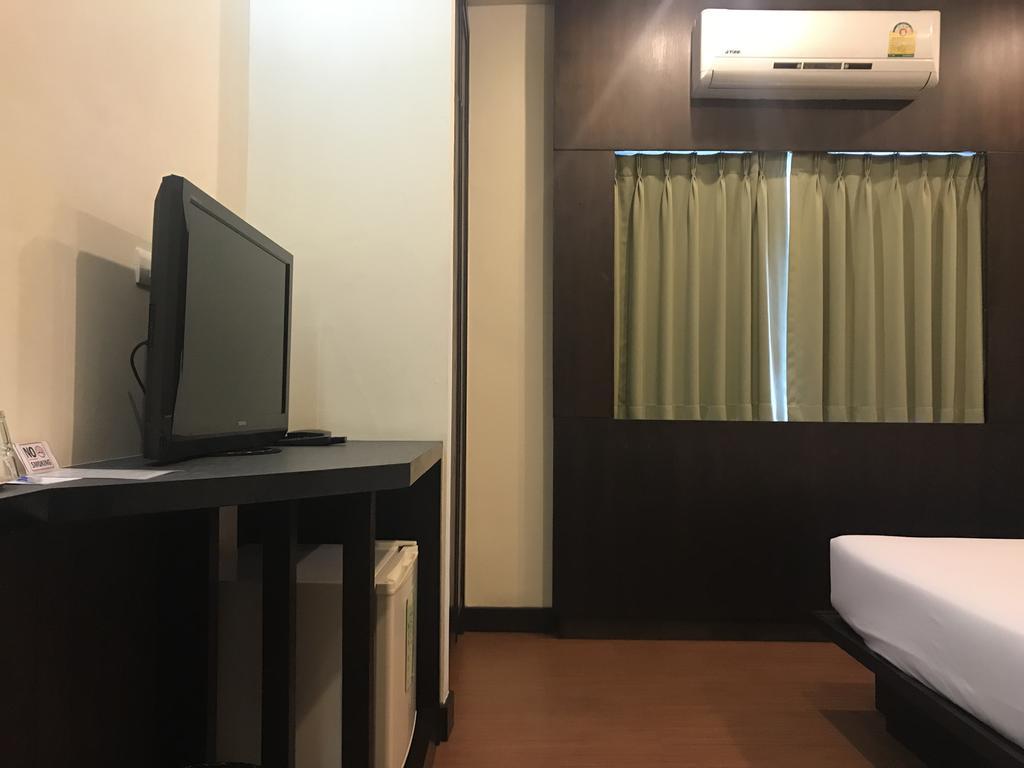 Taraplace Hotel