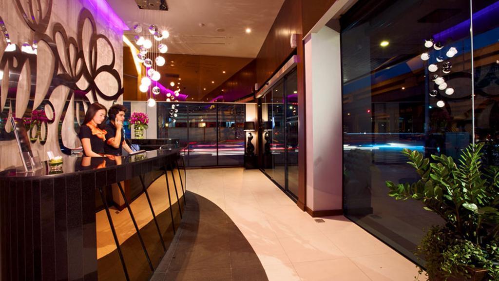 M2 De Hotel