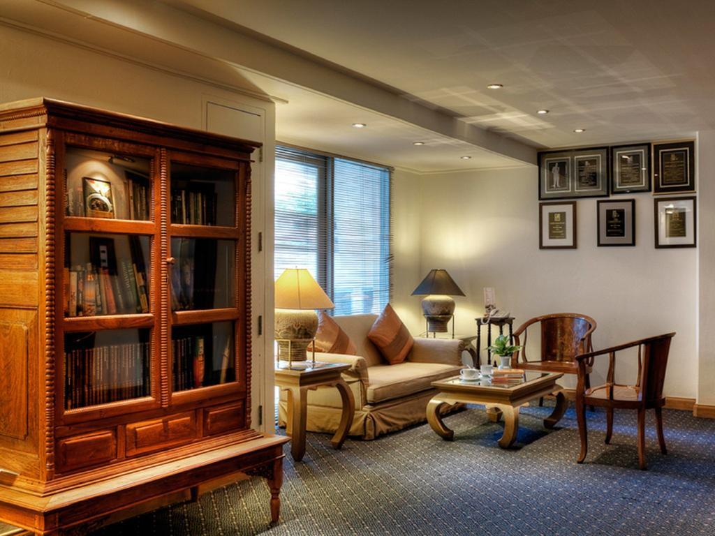 Le Siam Silom By Pcl Hotel
