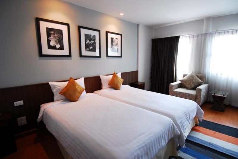 Coral Grand Place 3*