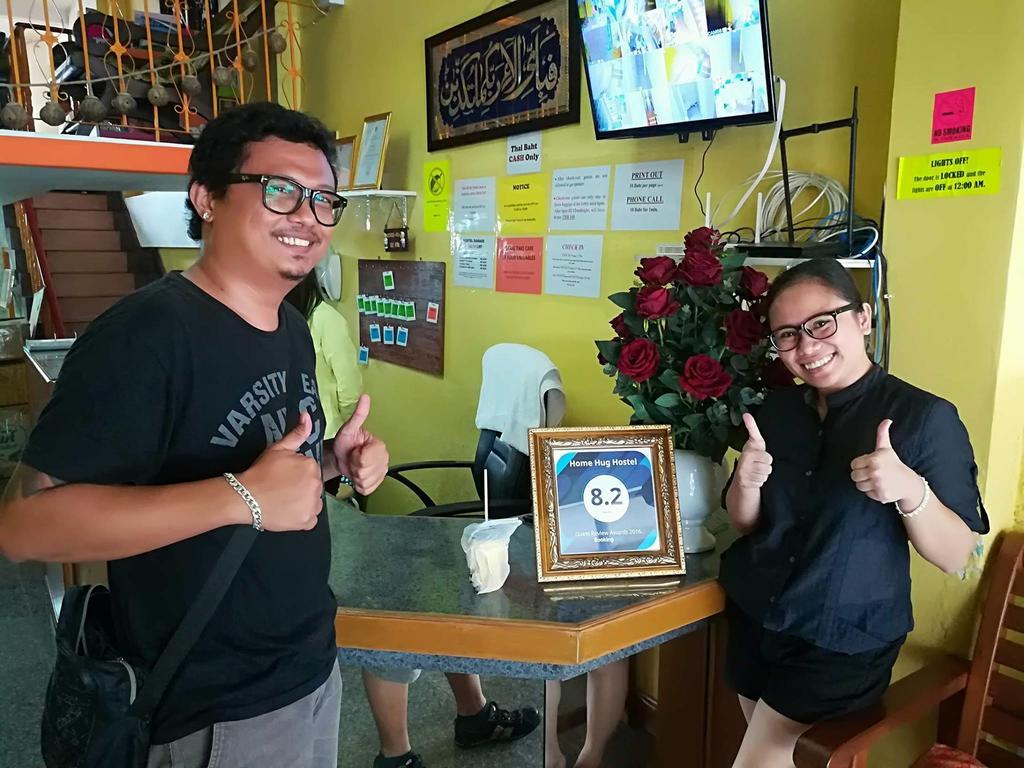 Hug (adults Only) Asrama Bangkok