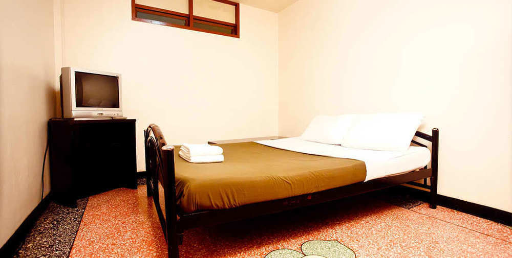 Lucky House Khaosan 2*