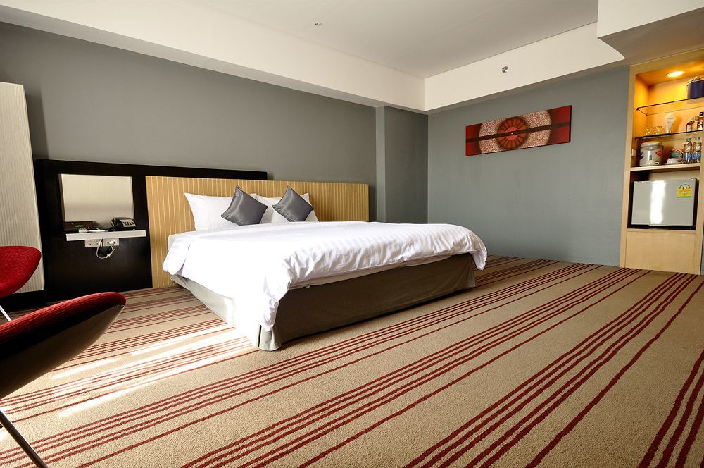 Hotel Belaire Sukhumvit 4*