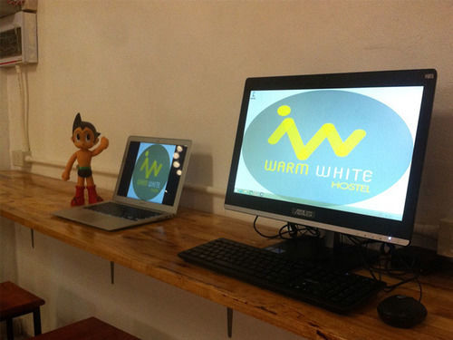 Warm White Hostel