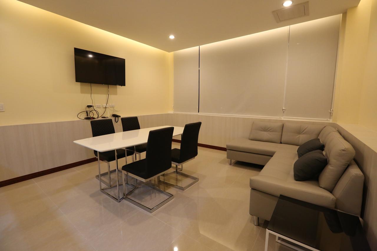 Roomquest Suvarnabhumi Airport Romklao Soi 6 Hotel 3*