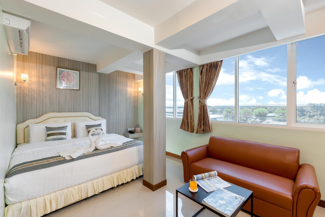 Roomquest Suvarnabhumi Airport Romklao Soi 6 3* Bangkok