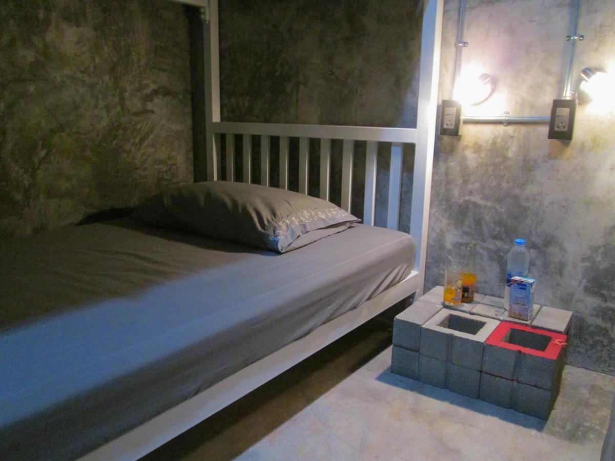 Nexchange Hostel *
