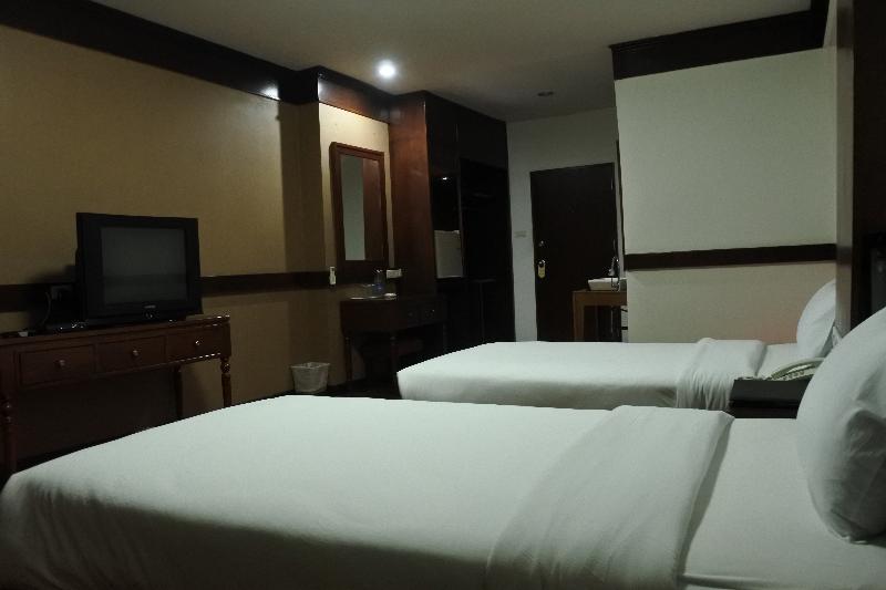 Suriwongse Tower Hotel