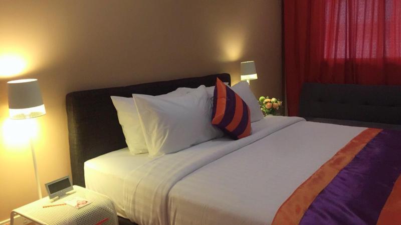 Asoke Hotel 3*