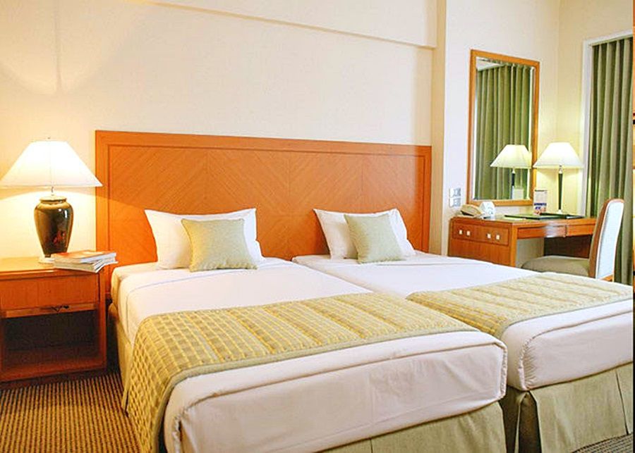Palace 5*