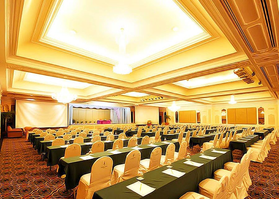 Palace Bangkok