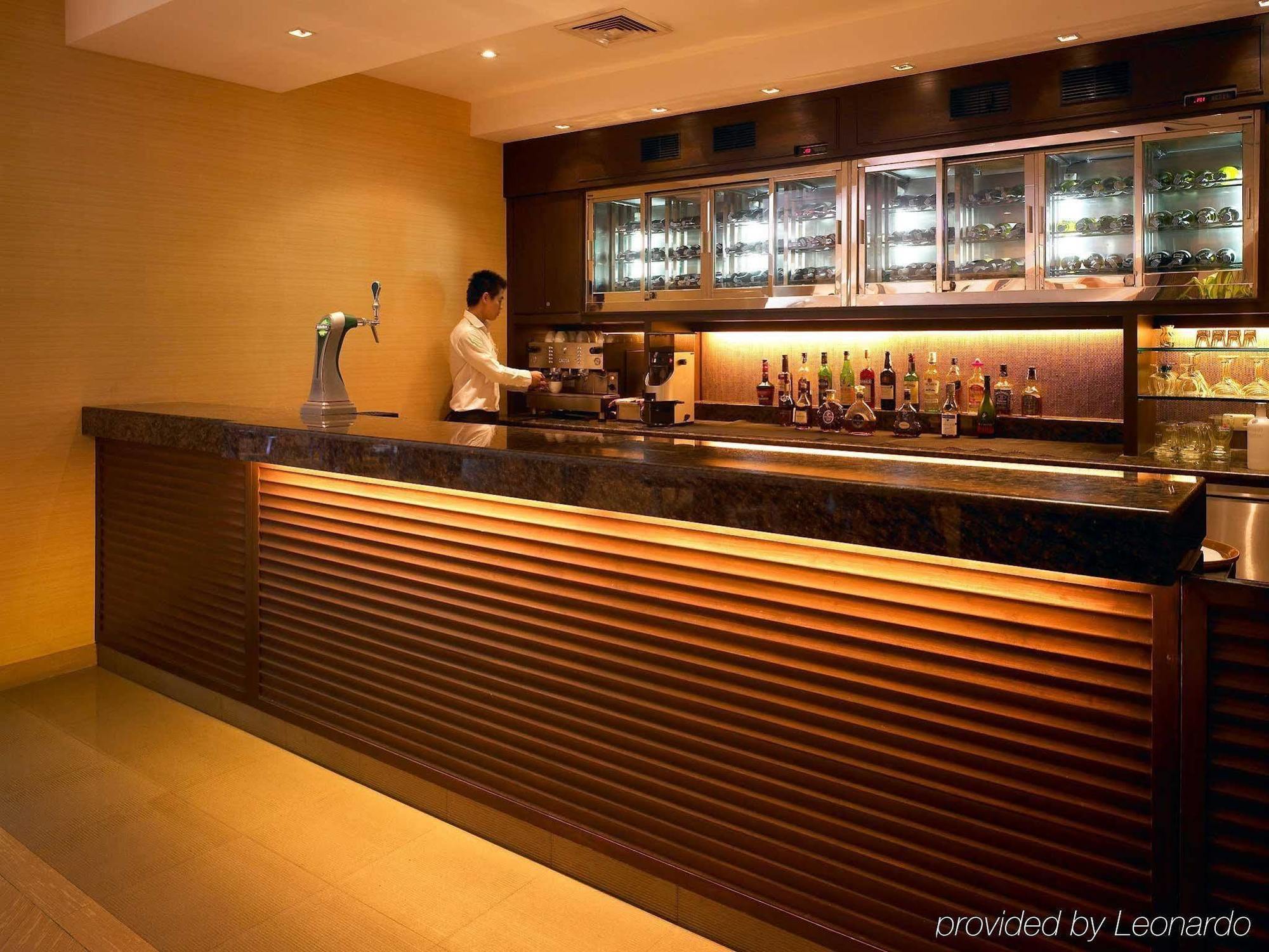 Novotel Bangna Hotel 4*