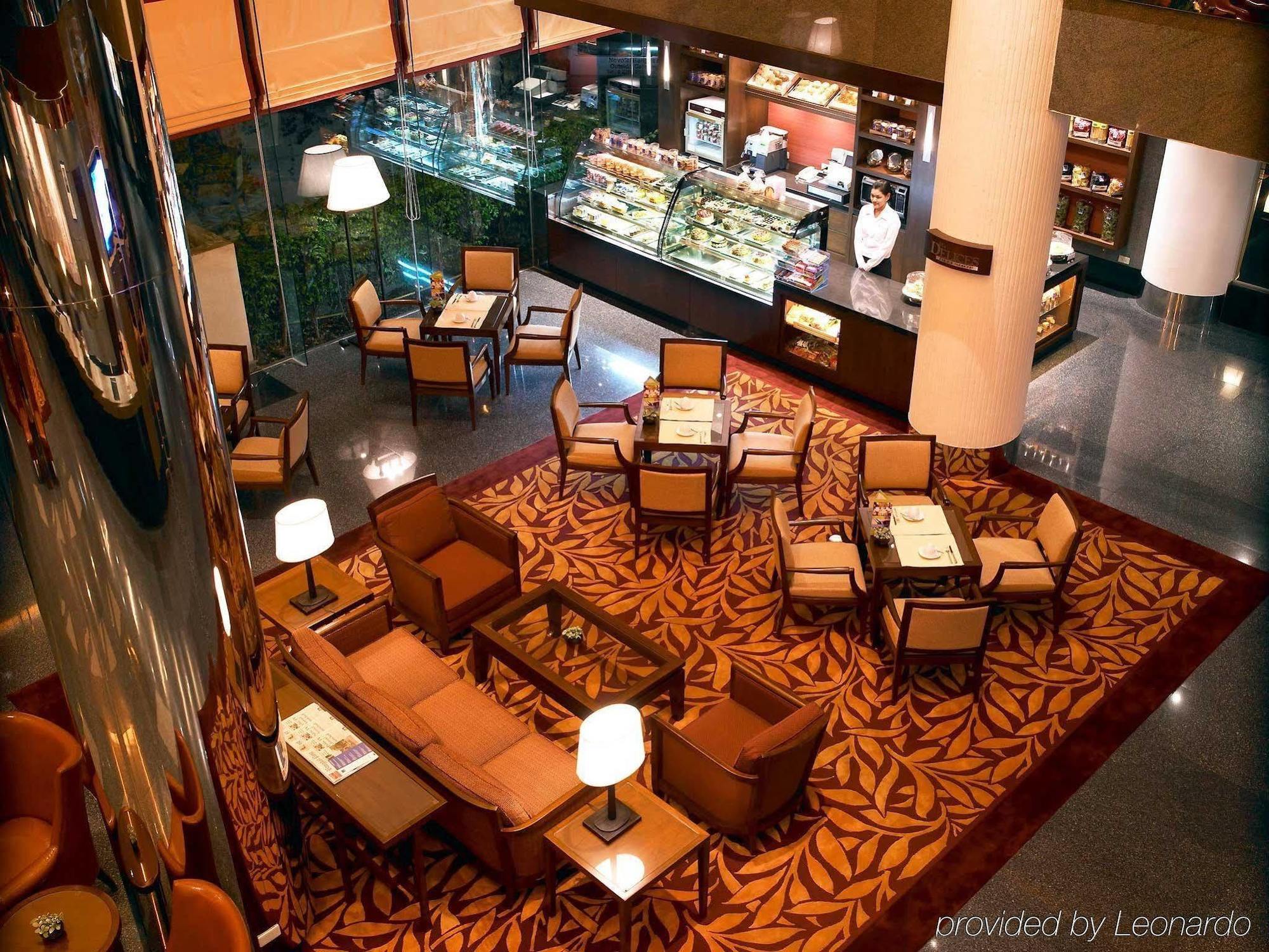 Novotel Bangna 4*