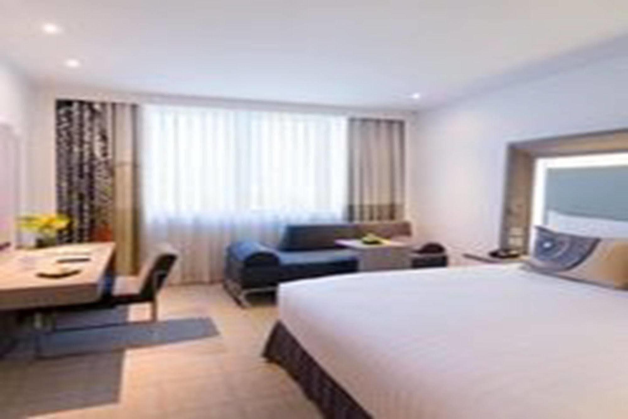 Novotel Bangna Hotel