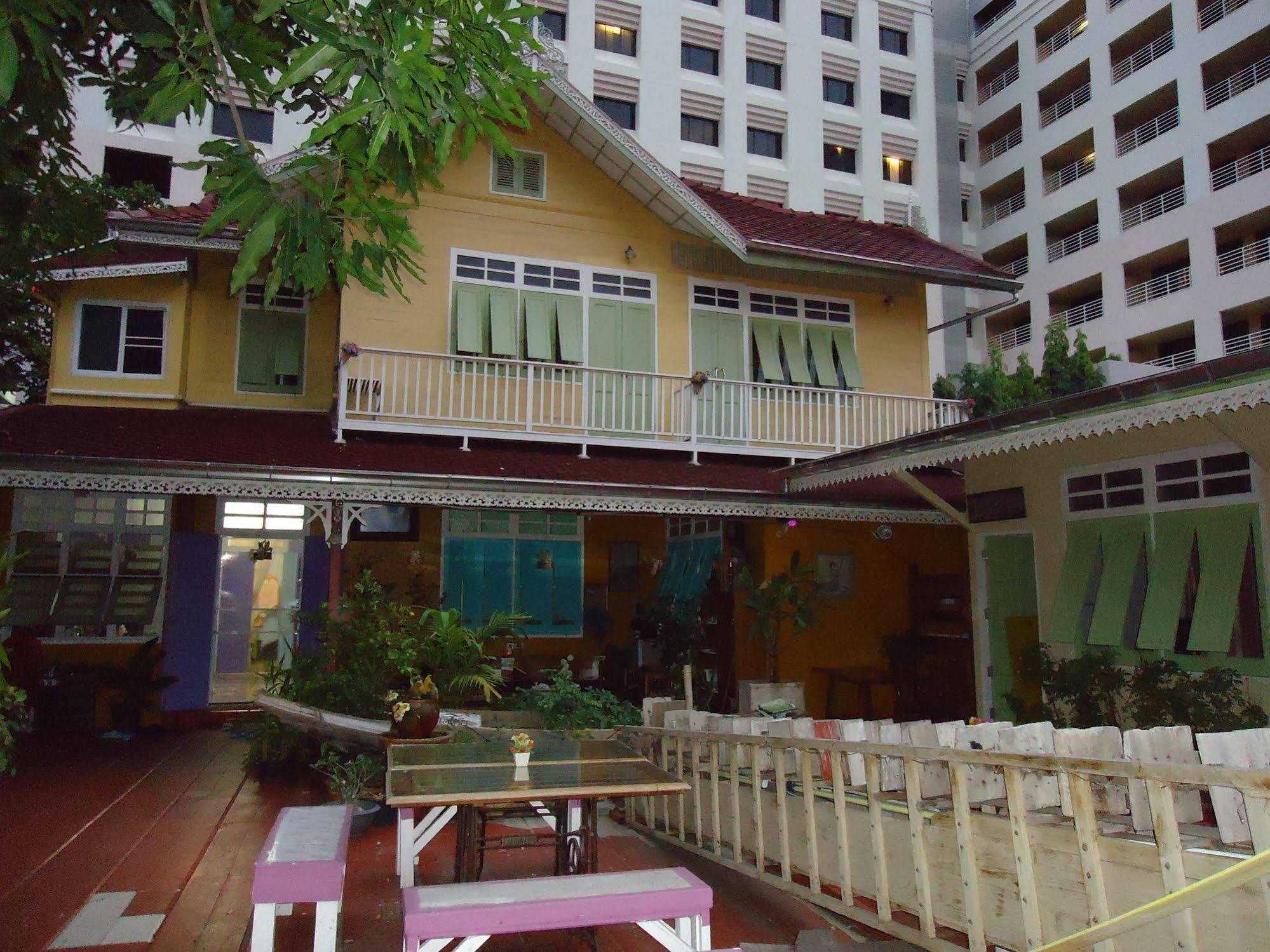 Panida Hotel