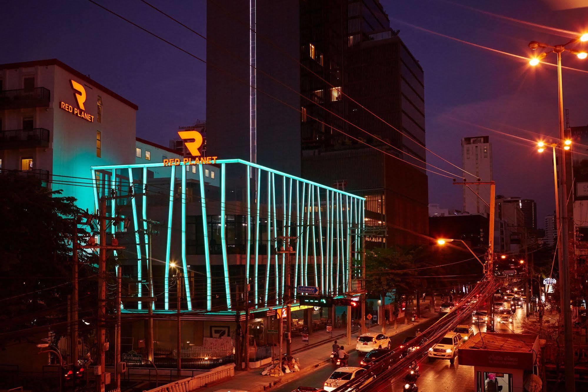 Red Planet Surawong 3* Bangkok
