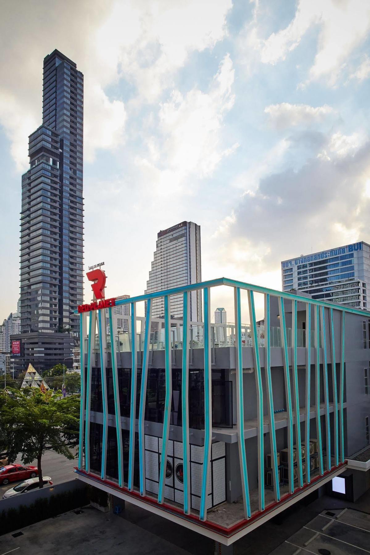 Red Planet Surawong Bangkok