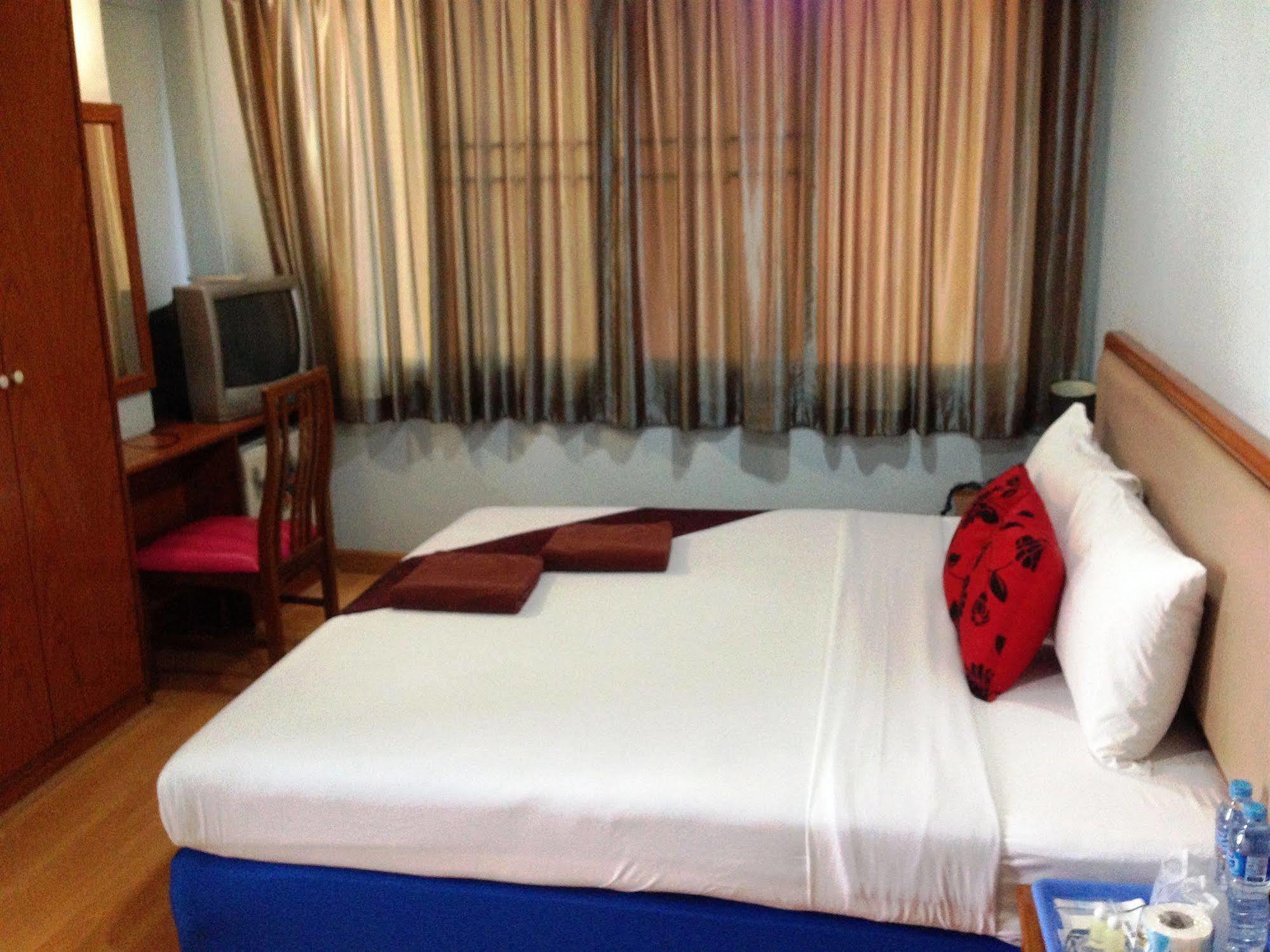 Hotel Siam Star