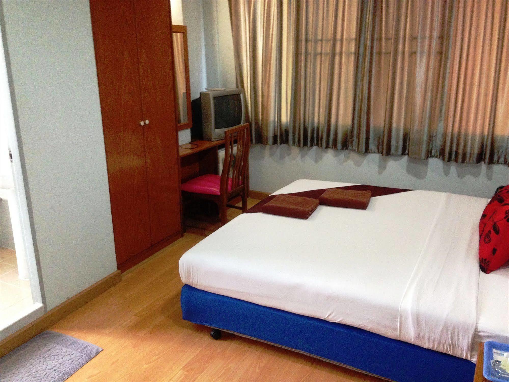 Hotel Siam Star 2*