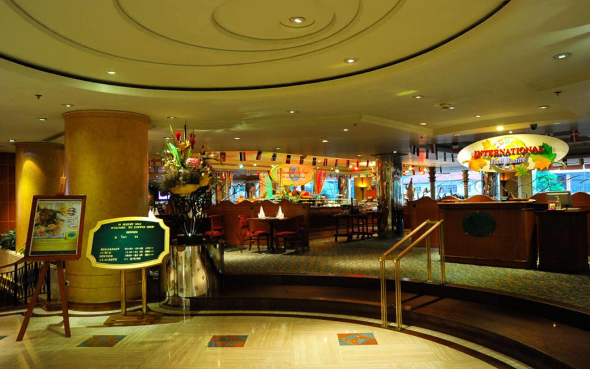 Hotel The Emerald 5*