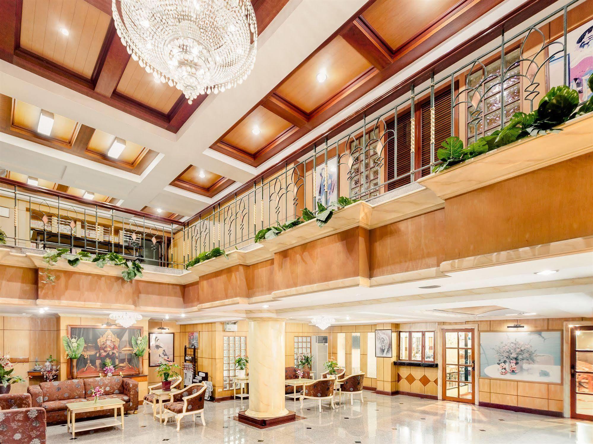 Hotel The Path Siam