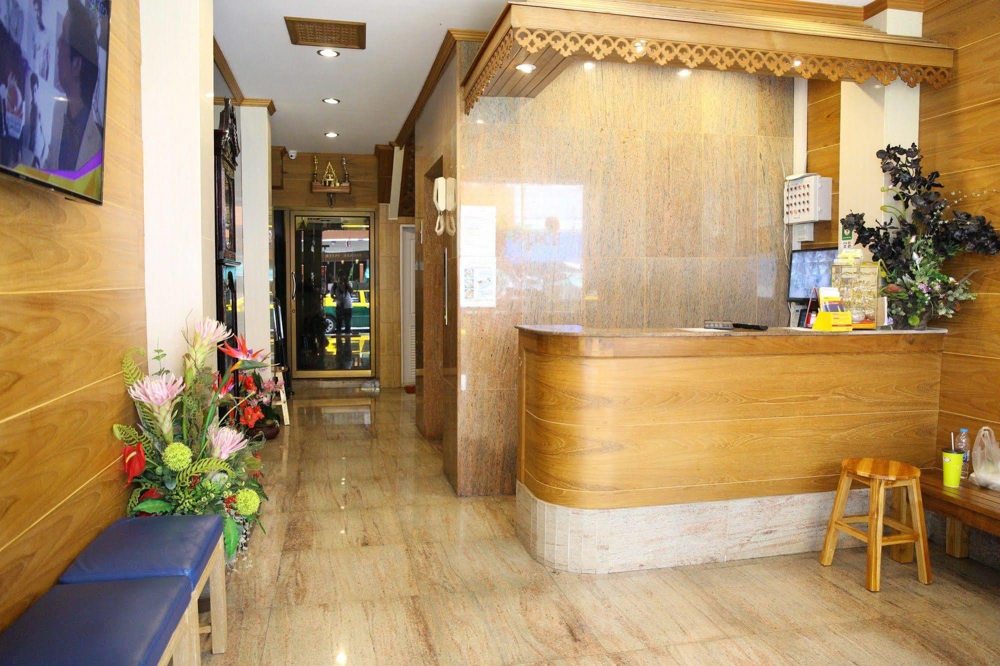 Tanee Place Inn