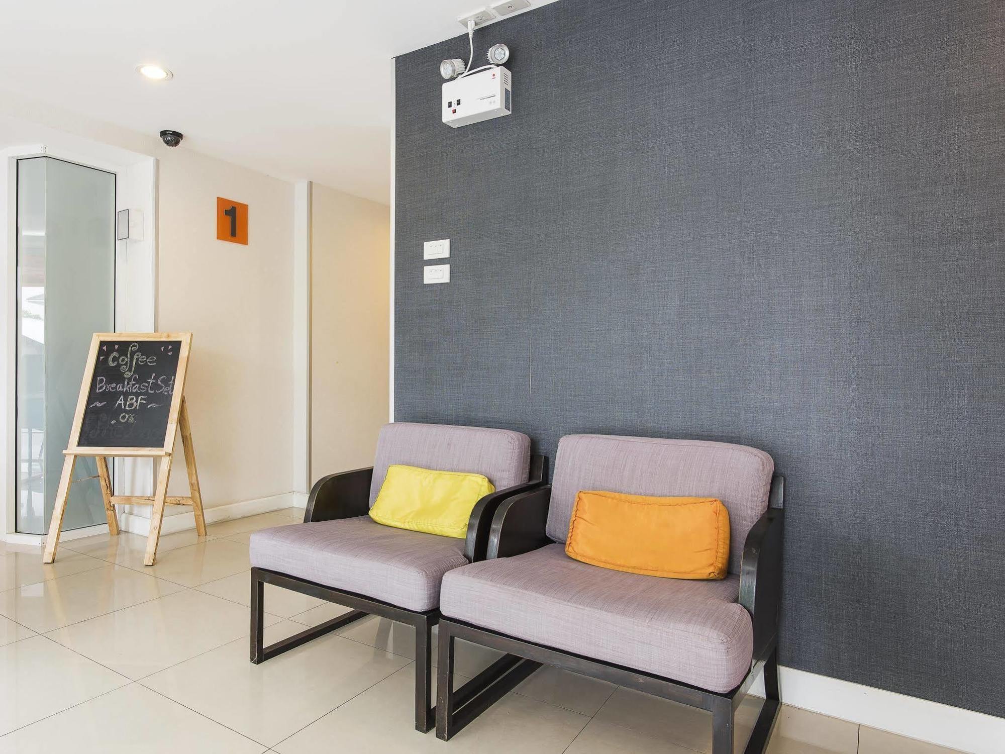 Solo Express Sukhumvit 81 Hotel 3*