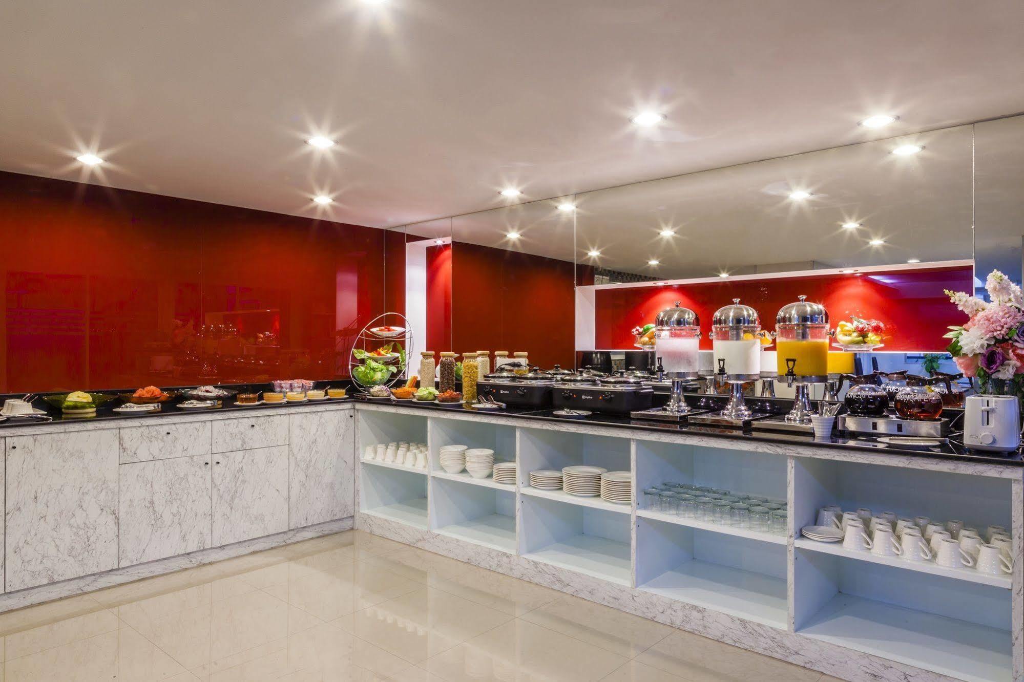Solo Express Sukhumvit 81 Hotel