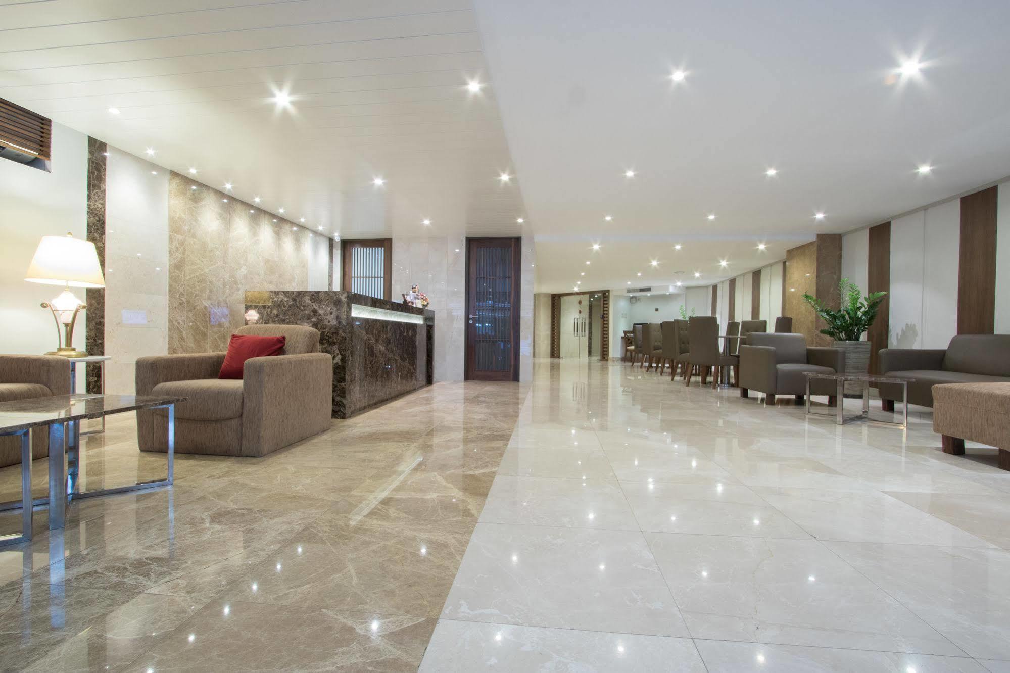 Thomson Huamark 4*