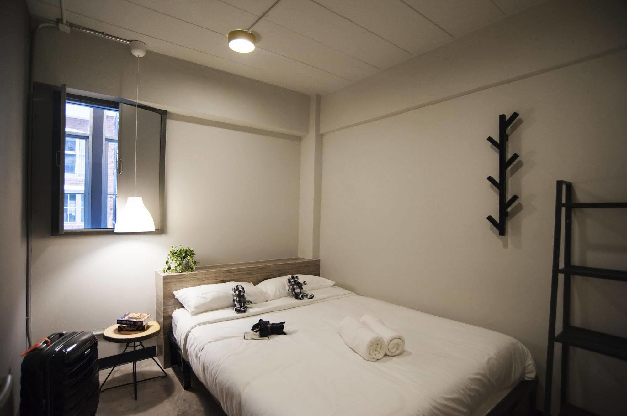 Happy Monkey Hostel