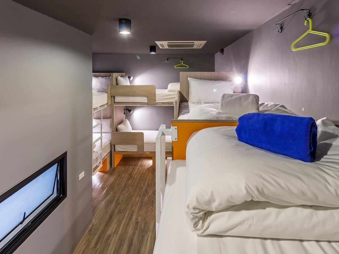 Isanook Female Hostel