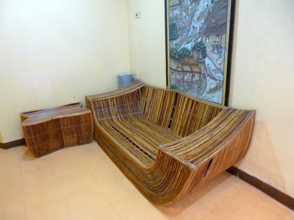 Sawasdee Smile Hostel *