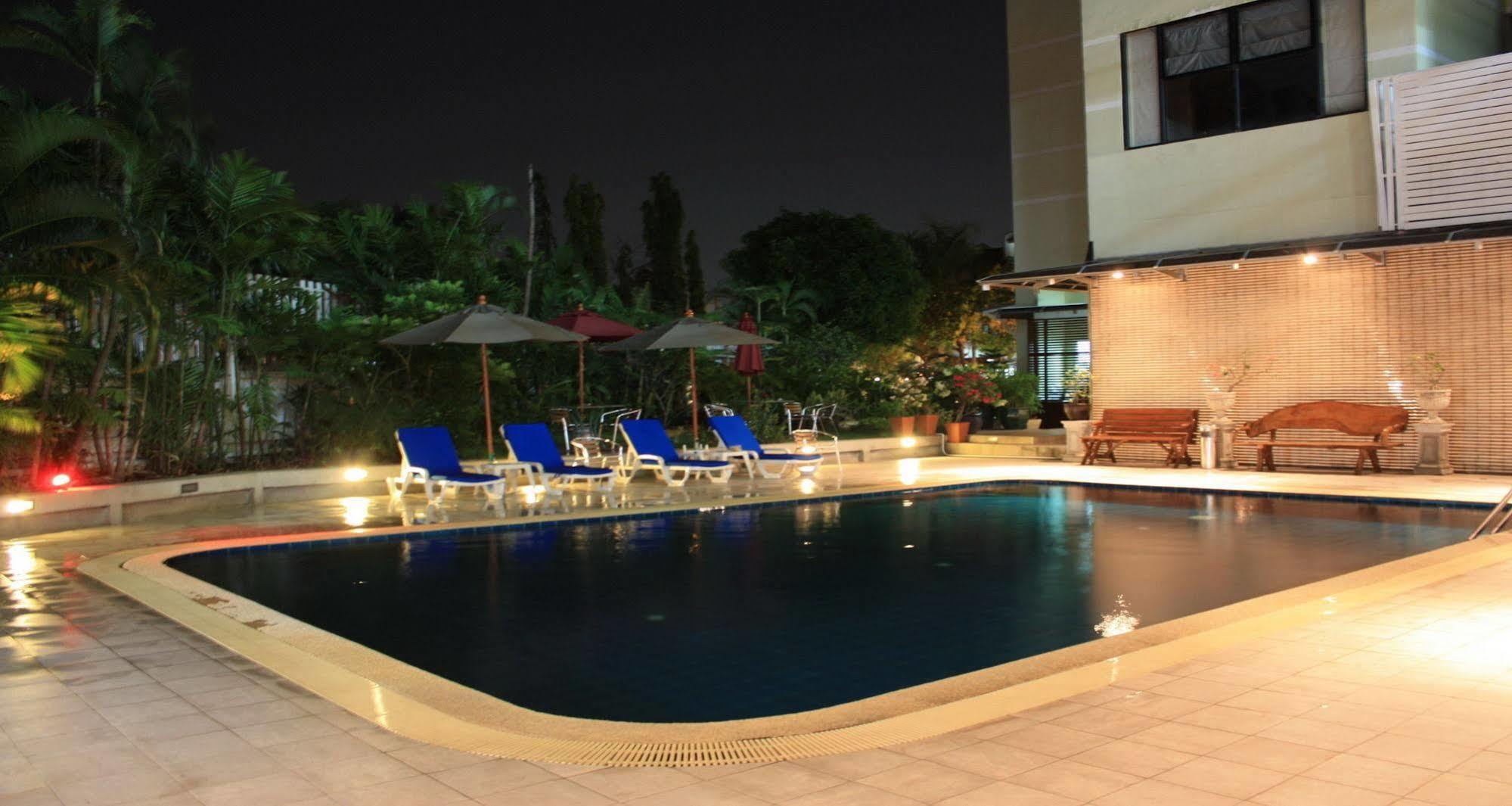 Summit Pavilion Hotel Bangkok