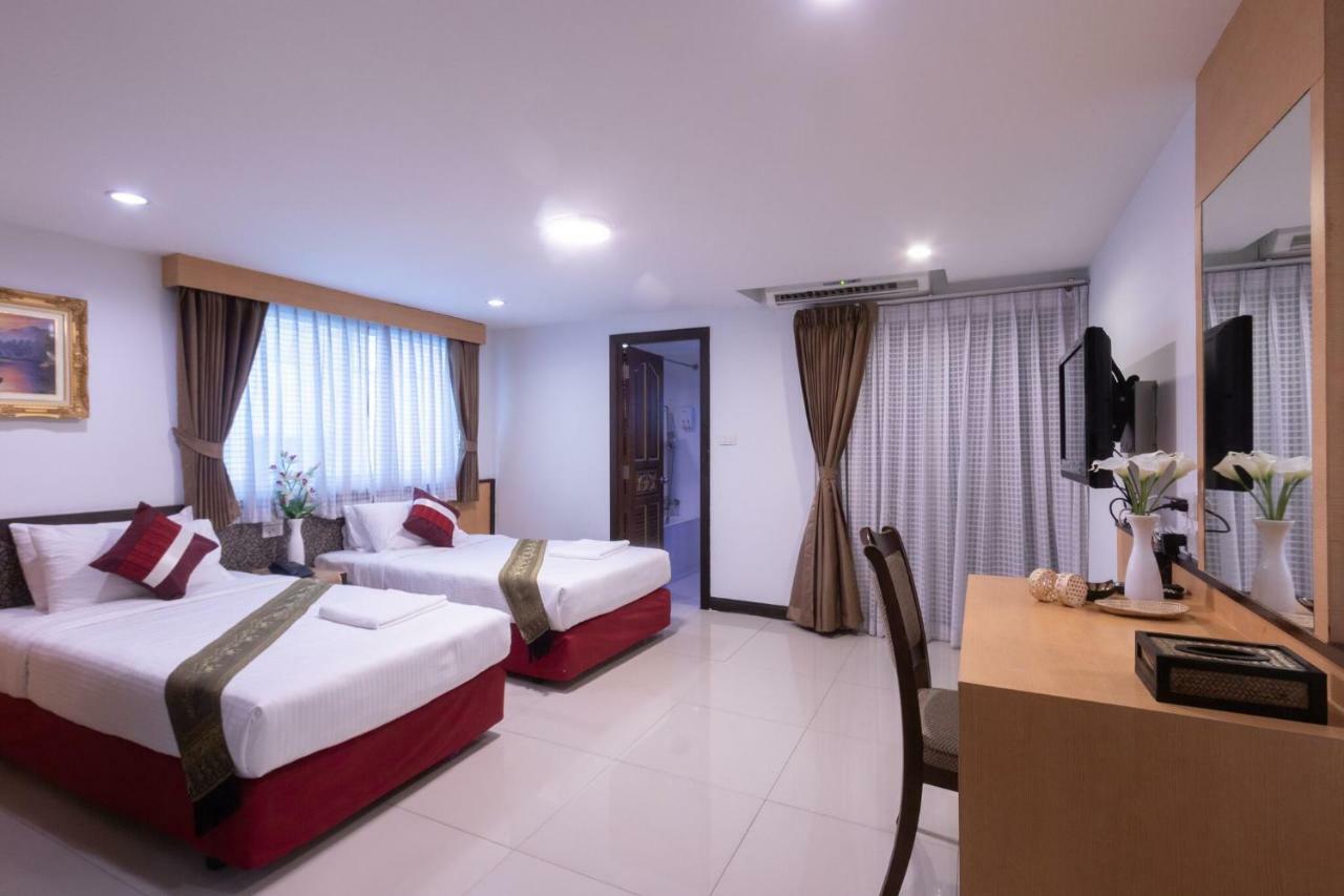 Gusto Pratunam Hotel 4*