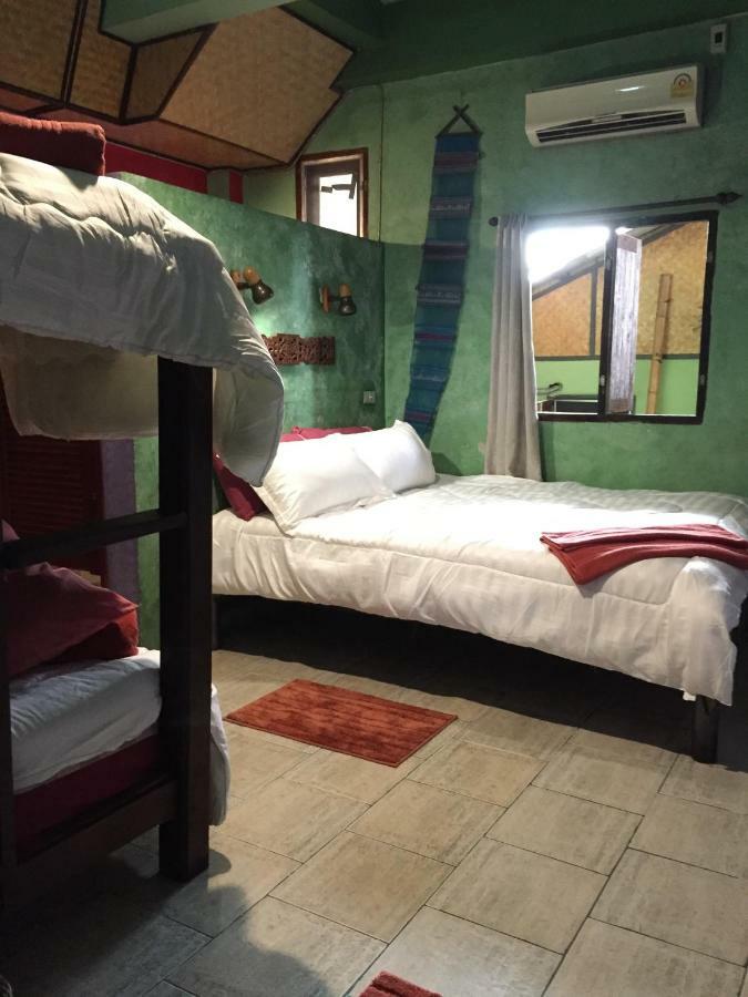 Shanti Guest house 2*