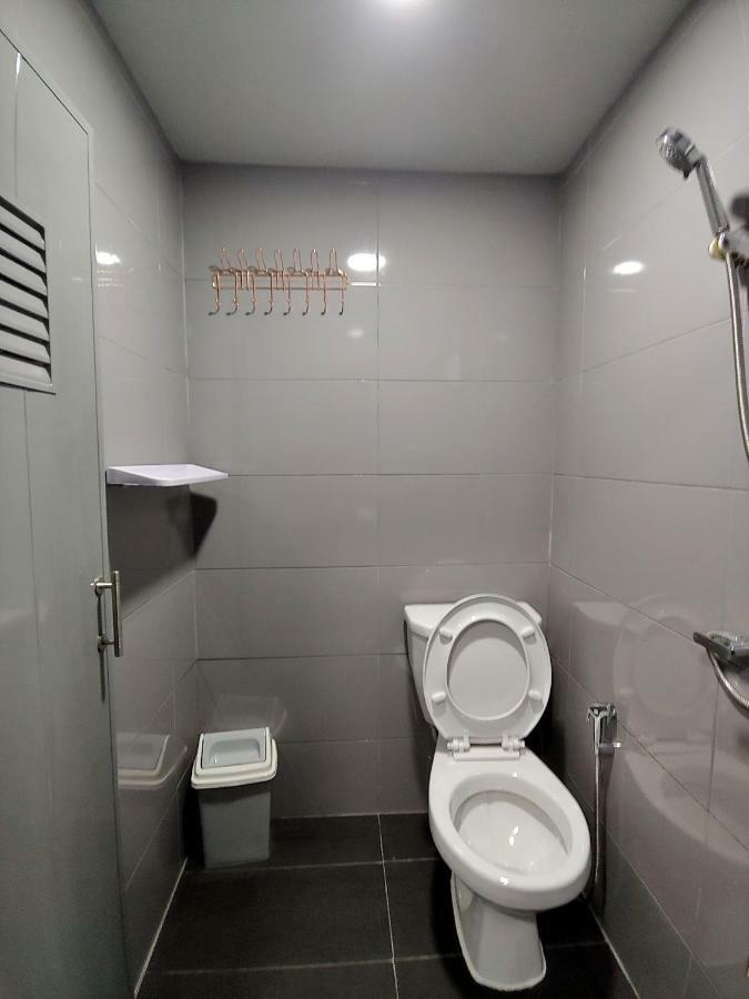 Met A Space Pod @ Asoke Hostel Bangkok