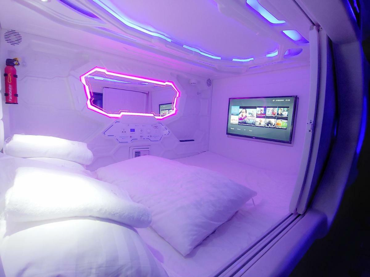 Met A Space Pod @ Asoke Hostel *