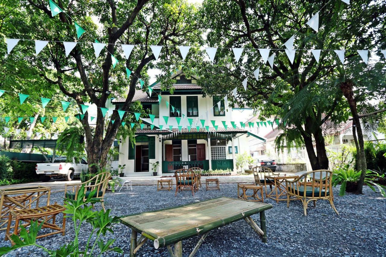 Vakantiehuis 4brs Thai Heritage House In Samsen *