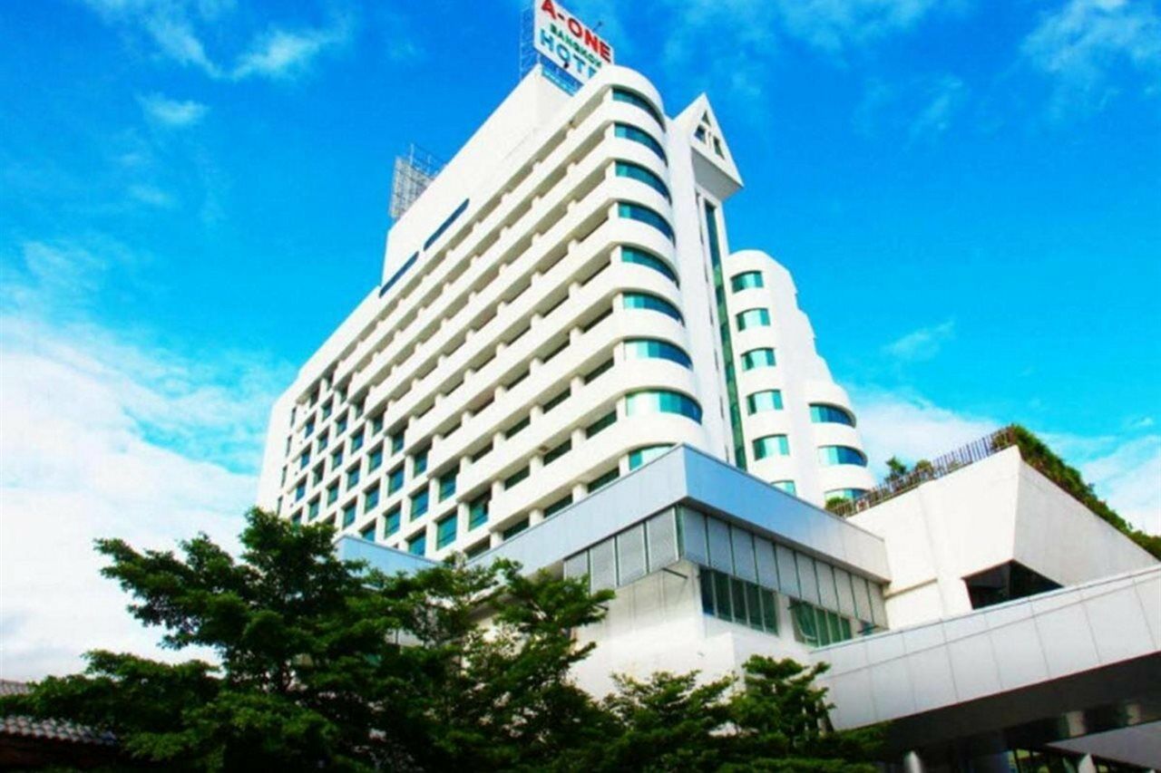 A-one Hotel