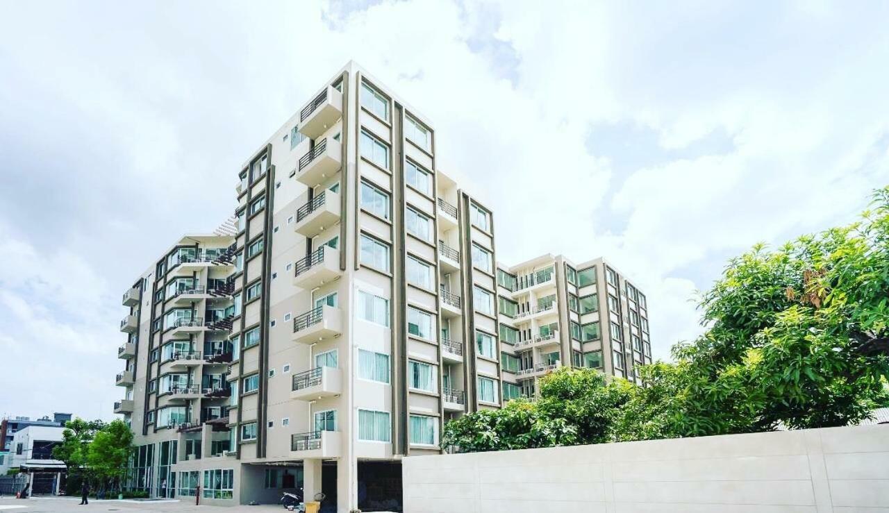 Aparthotel The Lux Ladprao 10