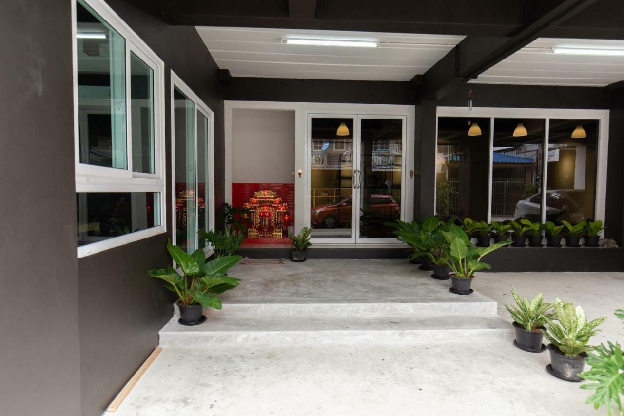Mango 10 House Hotel 2*