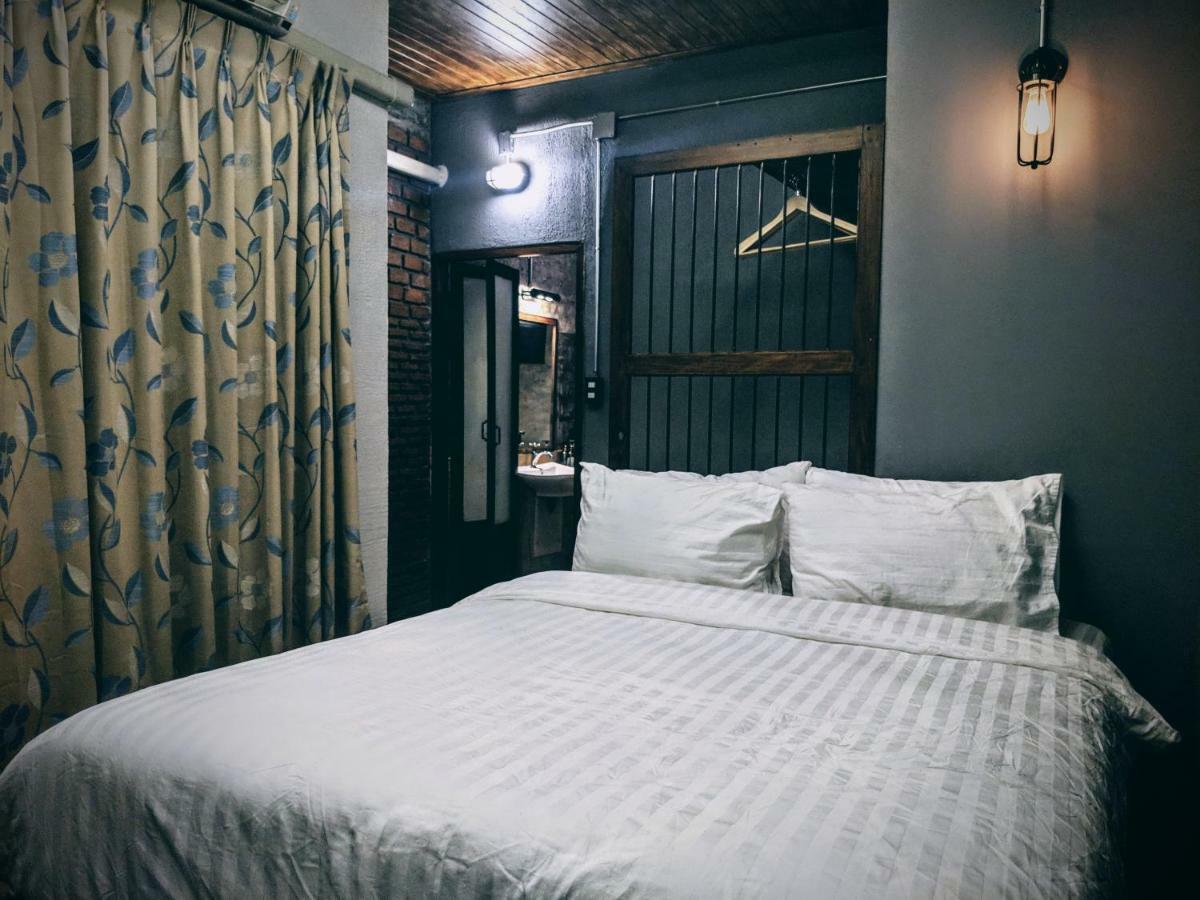 Hostel Zeds *