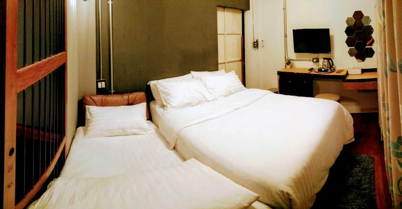 Hostel Zeds