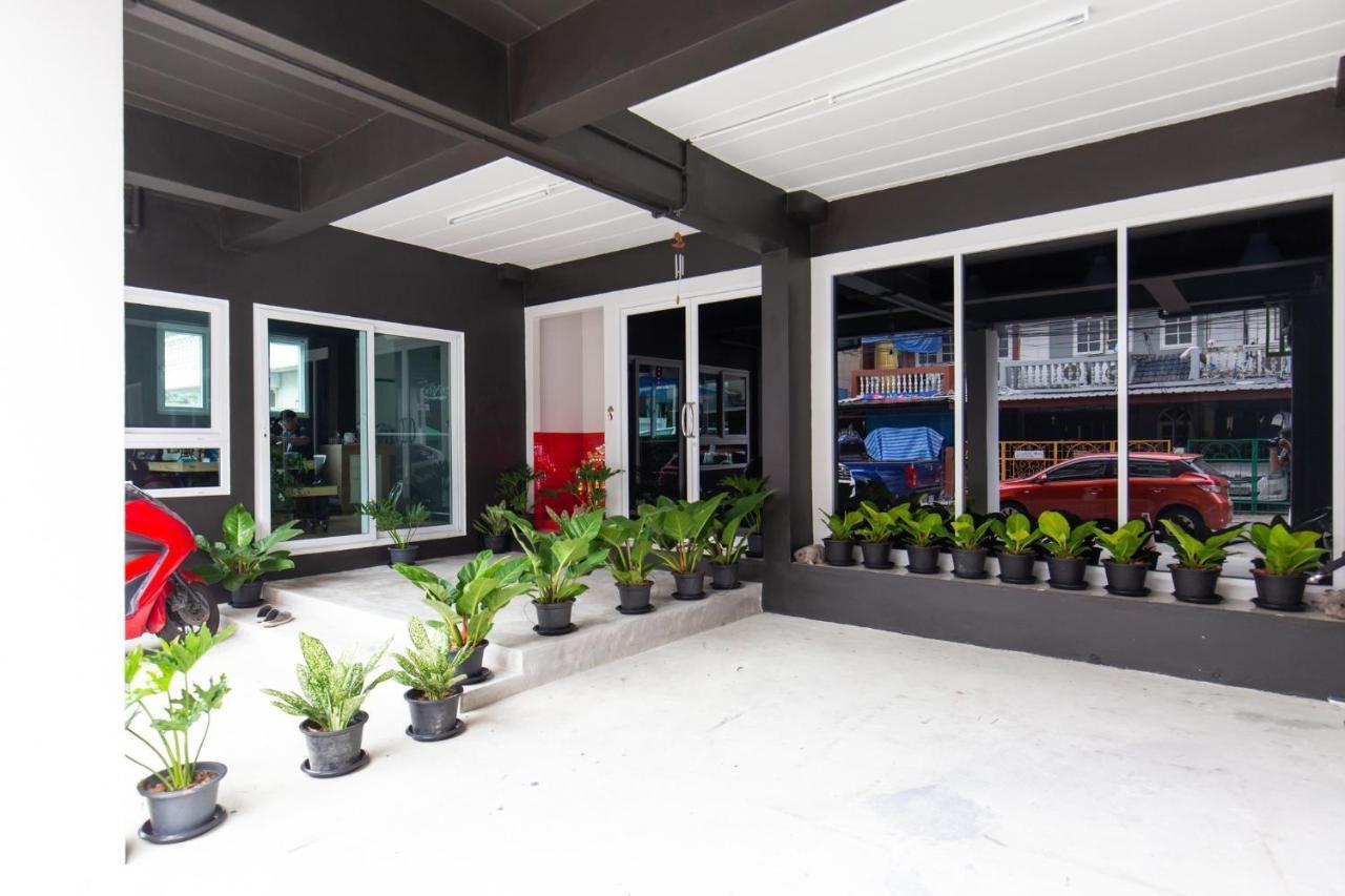 Mango 10 House 2*